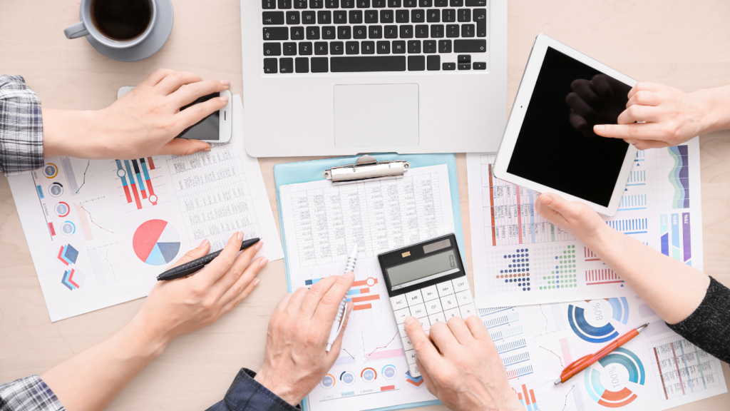 Boost Your Business with Makro Accountant: The Premier Small Business Accounting Firm - Makro Accounting, Bookkeeping, CFO, sales tax, ecommerce accountant, IT Accountant