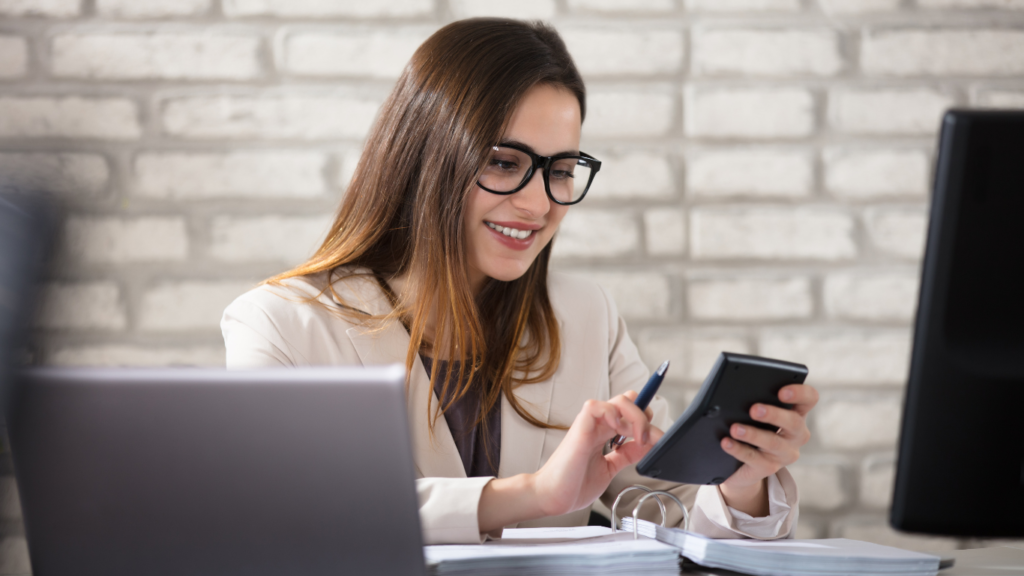 Accounting Tips for Nail Businesses: Mastering Your Salon's Finances - Makro Accounting, Bookkeeping, CFO, sales tax, ecommerce accountant, IT Accountant